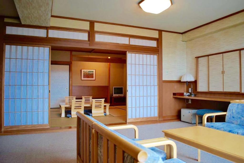 ホテルGreen Squalle Sekigane 倉吉市 エクステリア 写真