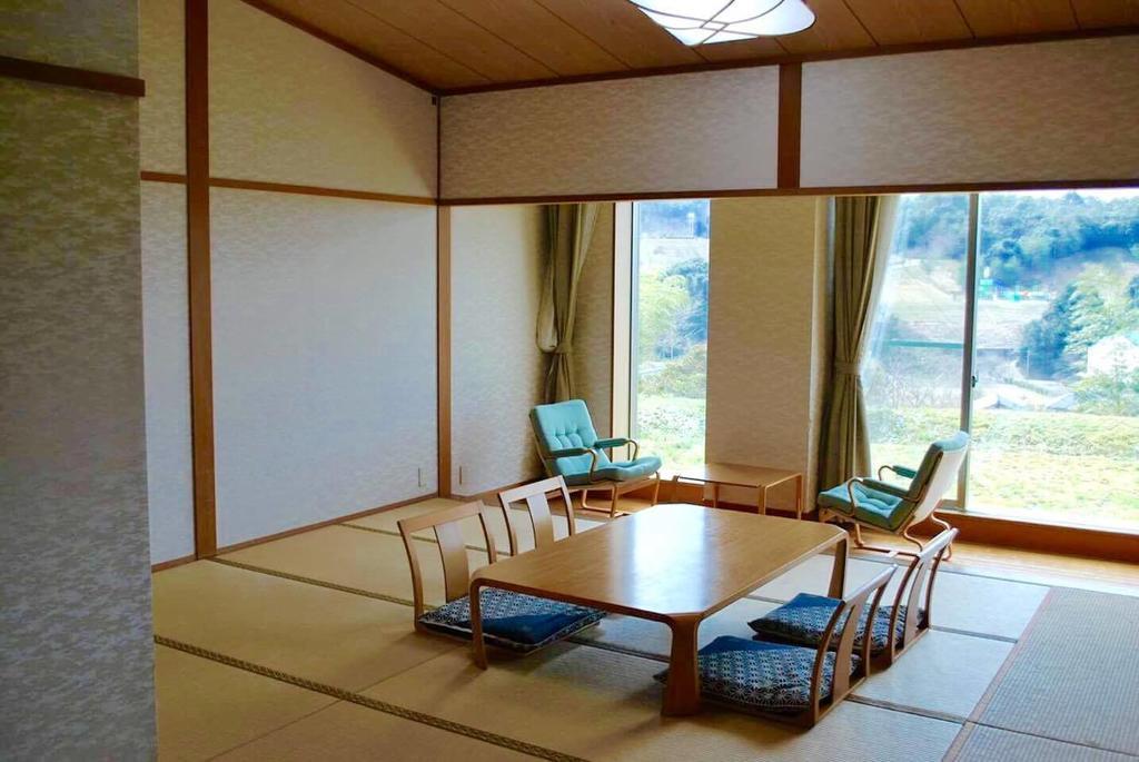 ホテルGreen Squalle Sekigane 倉吉市 エクステリア 写真