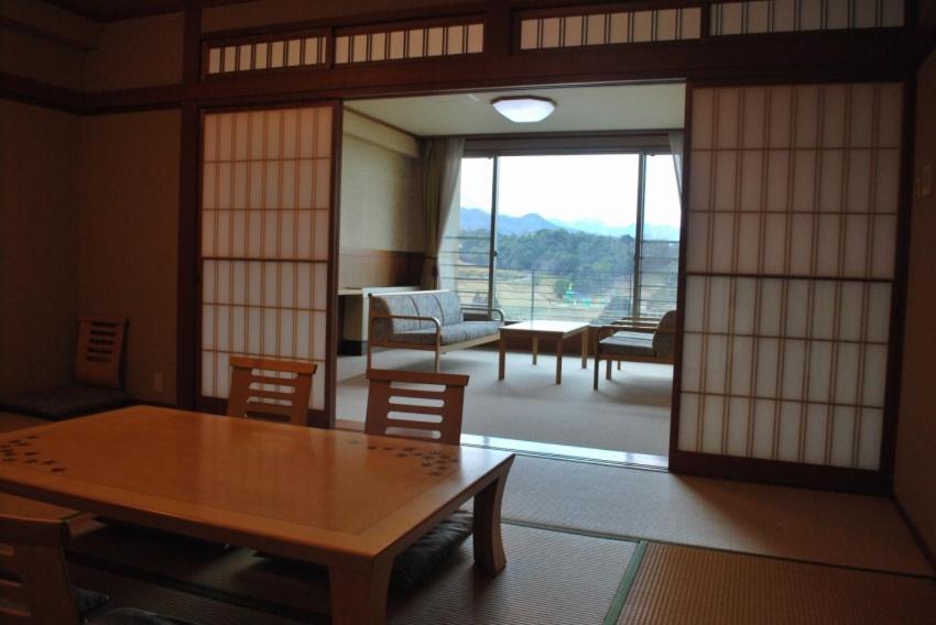 ホテルGreen Squalle Sekigane 倉吉市 エクステリア 写真